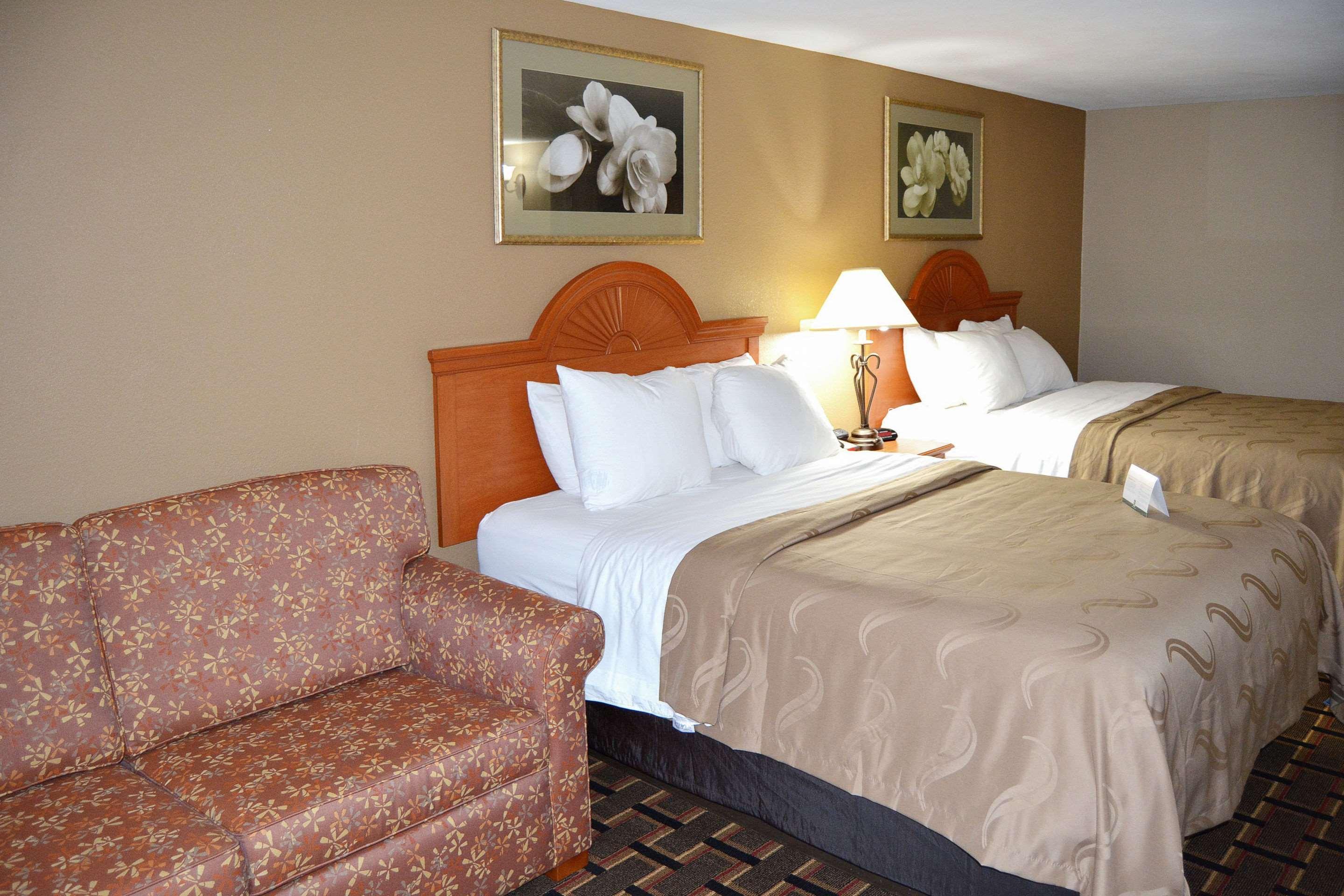 Quality Inn Raynham - Taunton Exterior photo