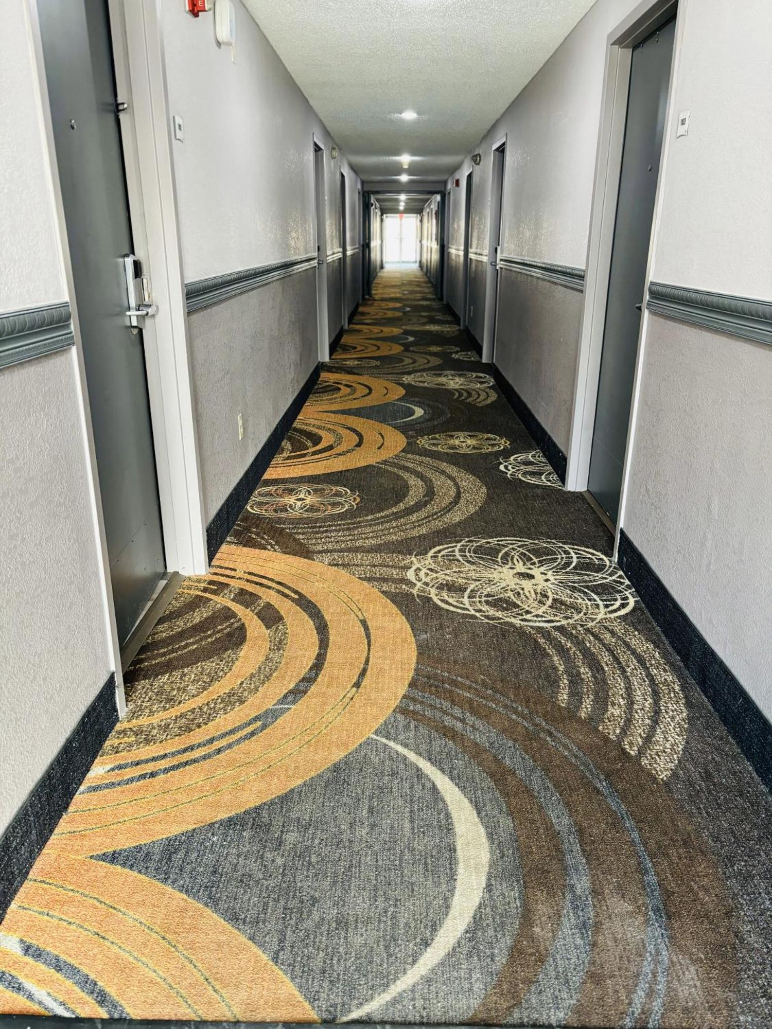 Quality Inn Raynham - Taunton Exterior photo